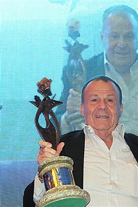 Portela lamenta falecimento de sócio-fundador da Liesa