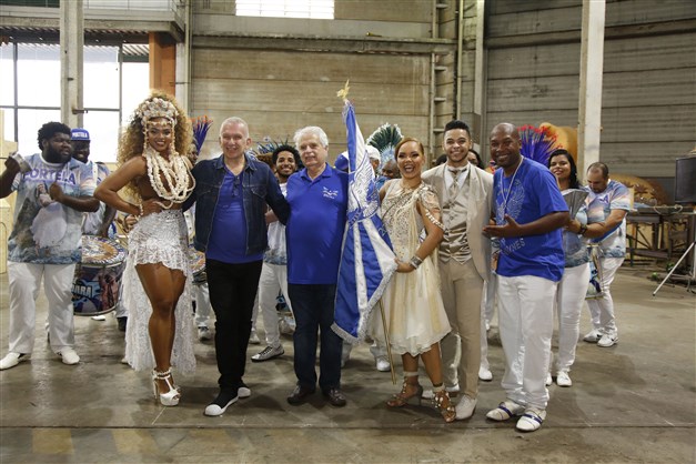 Portela fecha parceria com Jean Paul Gaultier para o Carnaval 2019