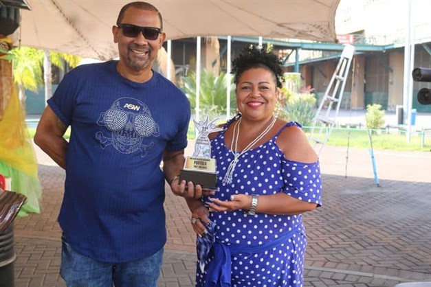 Após homenagem em cerimônia virtual de premiação, baianas da Portela recebem Troféu Gato de Prata 2020