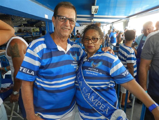 Morre Val Farias, sócia contribuinte e integrante do Departamento de Patrimônio da Portela