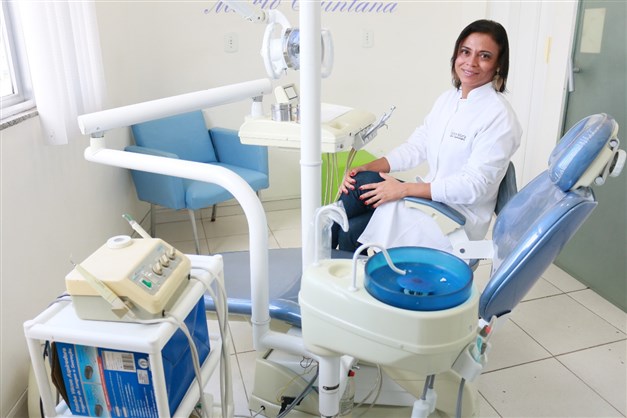 Portela reinaugura consultório dentário na quadra, neste sábado